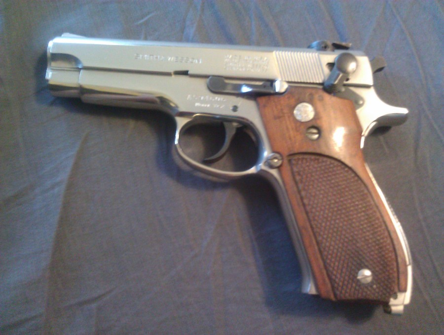 Smith & wesson model 39 serial numbers